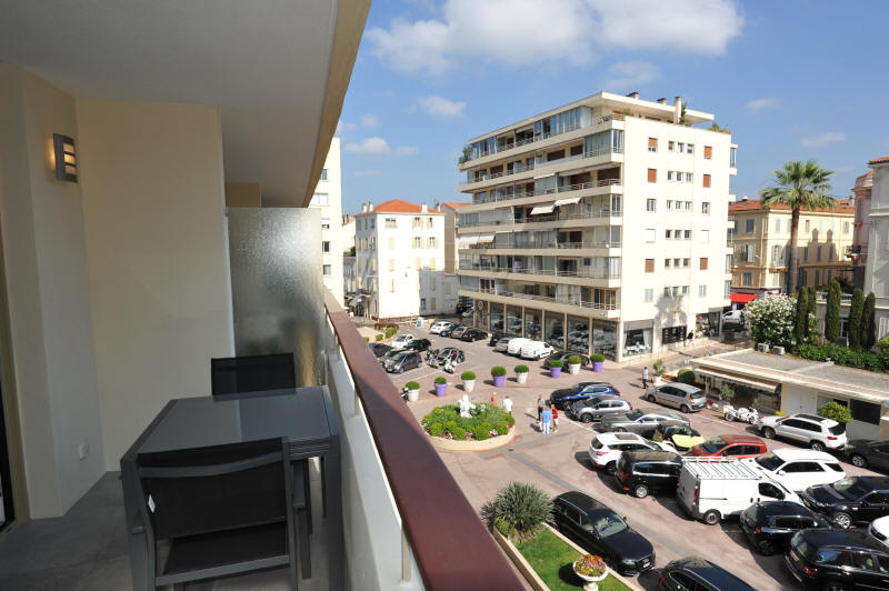 Cannes Rentals, Ref 050, John and John Real Estate, Cannes, France